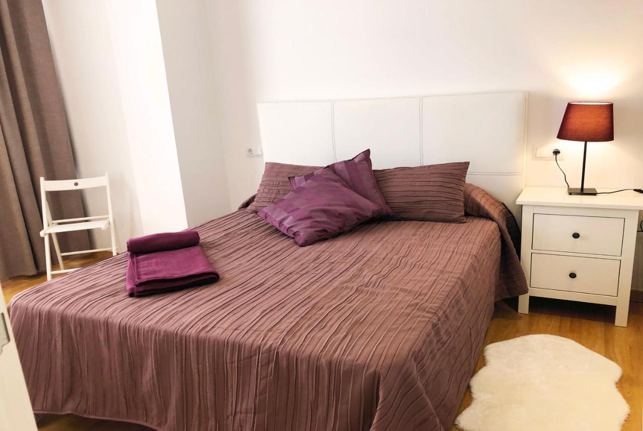 Purple&Brown Home Coruna 아 코루냐 외부 사진