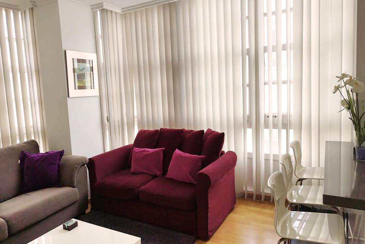Purple&Brown Home Coruna 아 코루냐 외부 사진